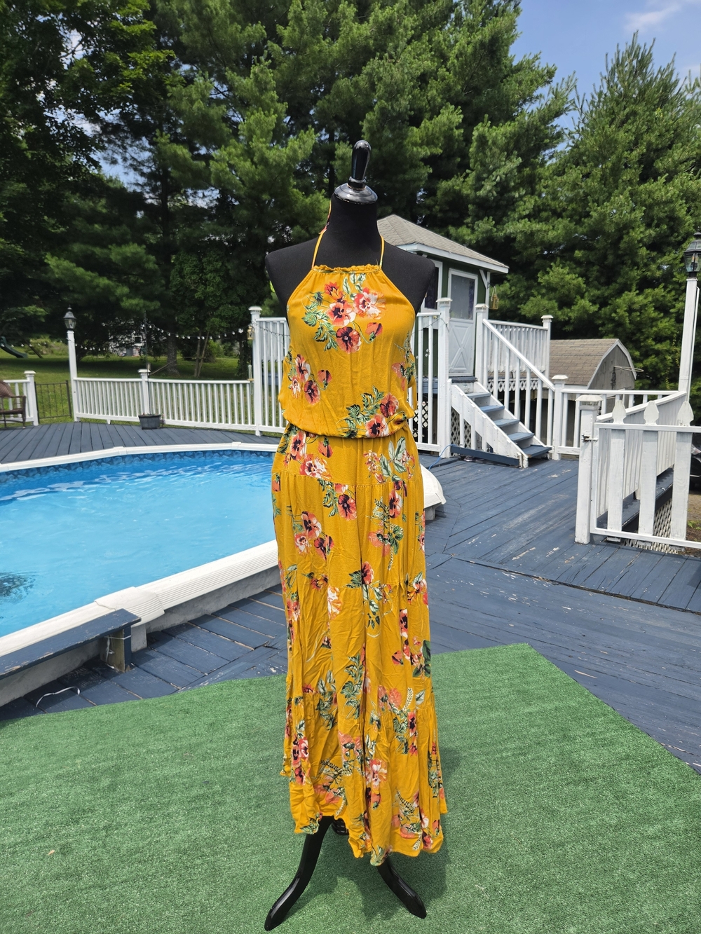 New York & Company Yellow Floral Halter-Style Maxi Dress